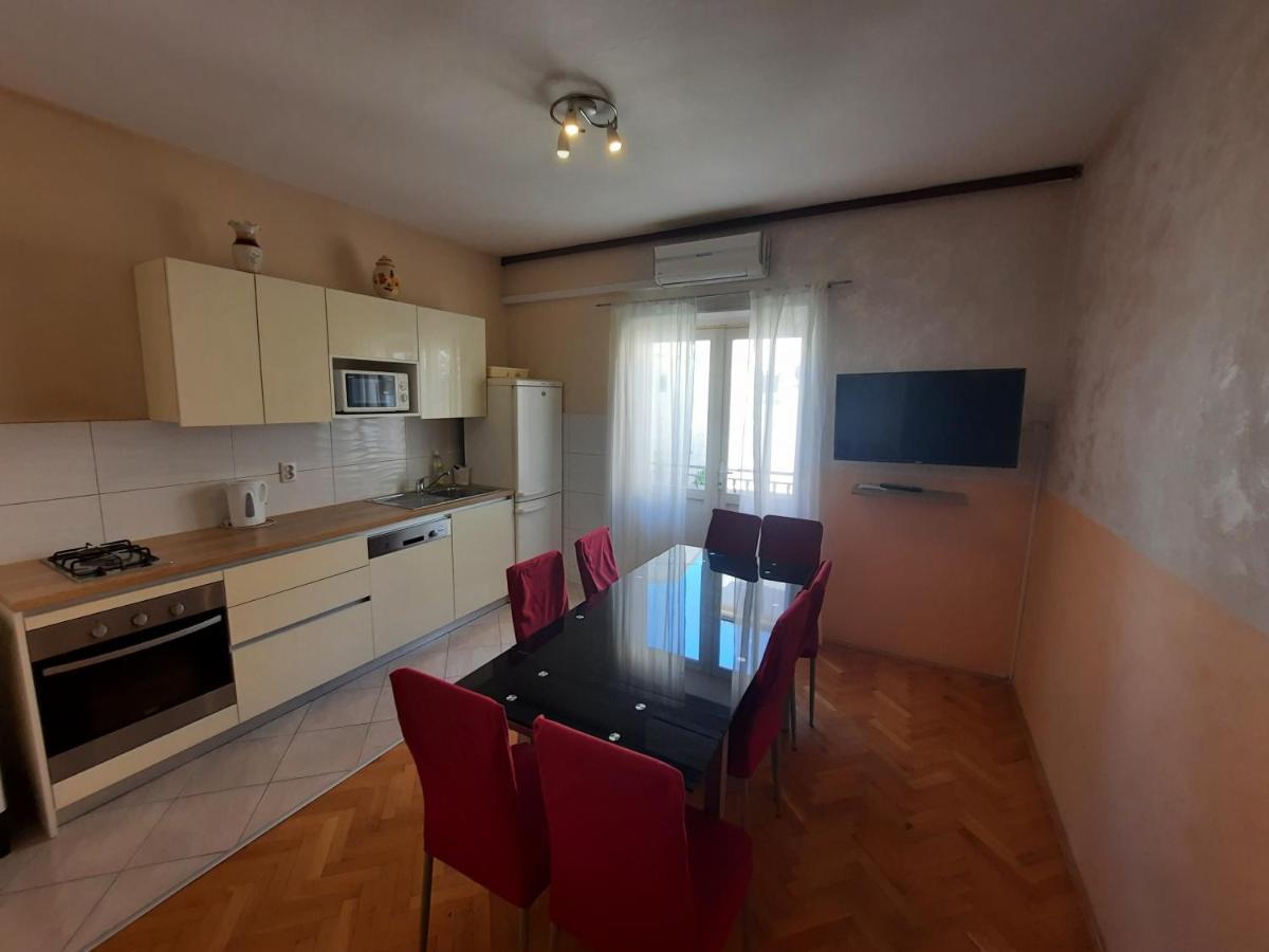 Apartments With A Parking Space Makarska - 12211 Dış mekan fotoğraf
