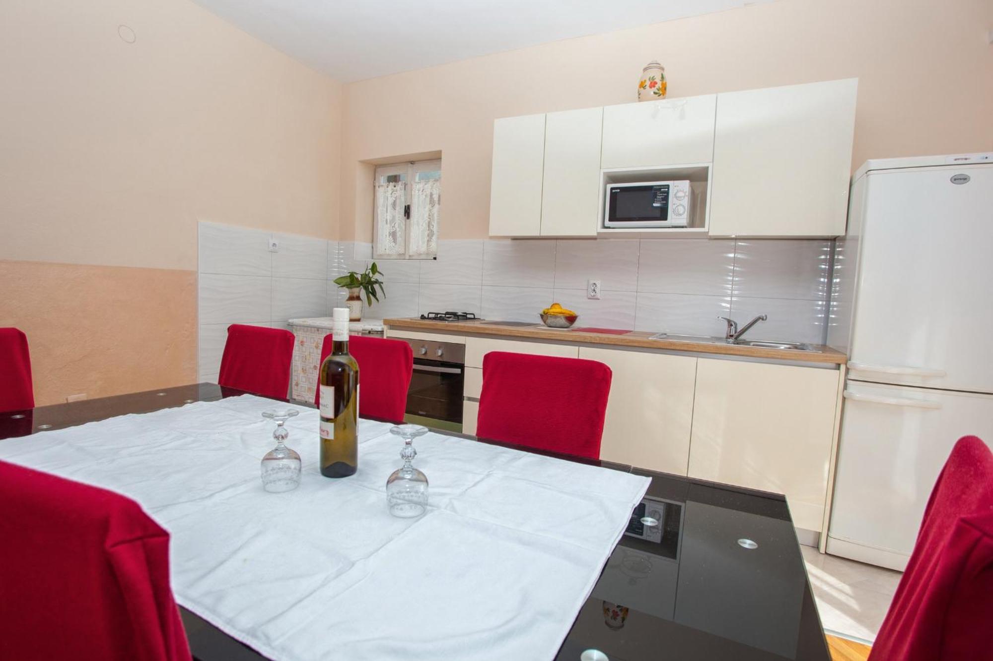 Apartments With A Parking Space Makarska - 12211 Oda fotoğraf