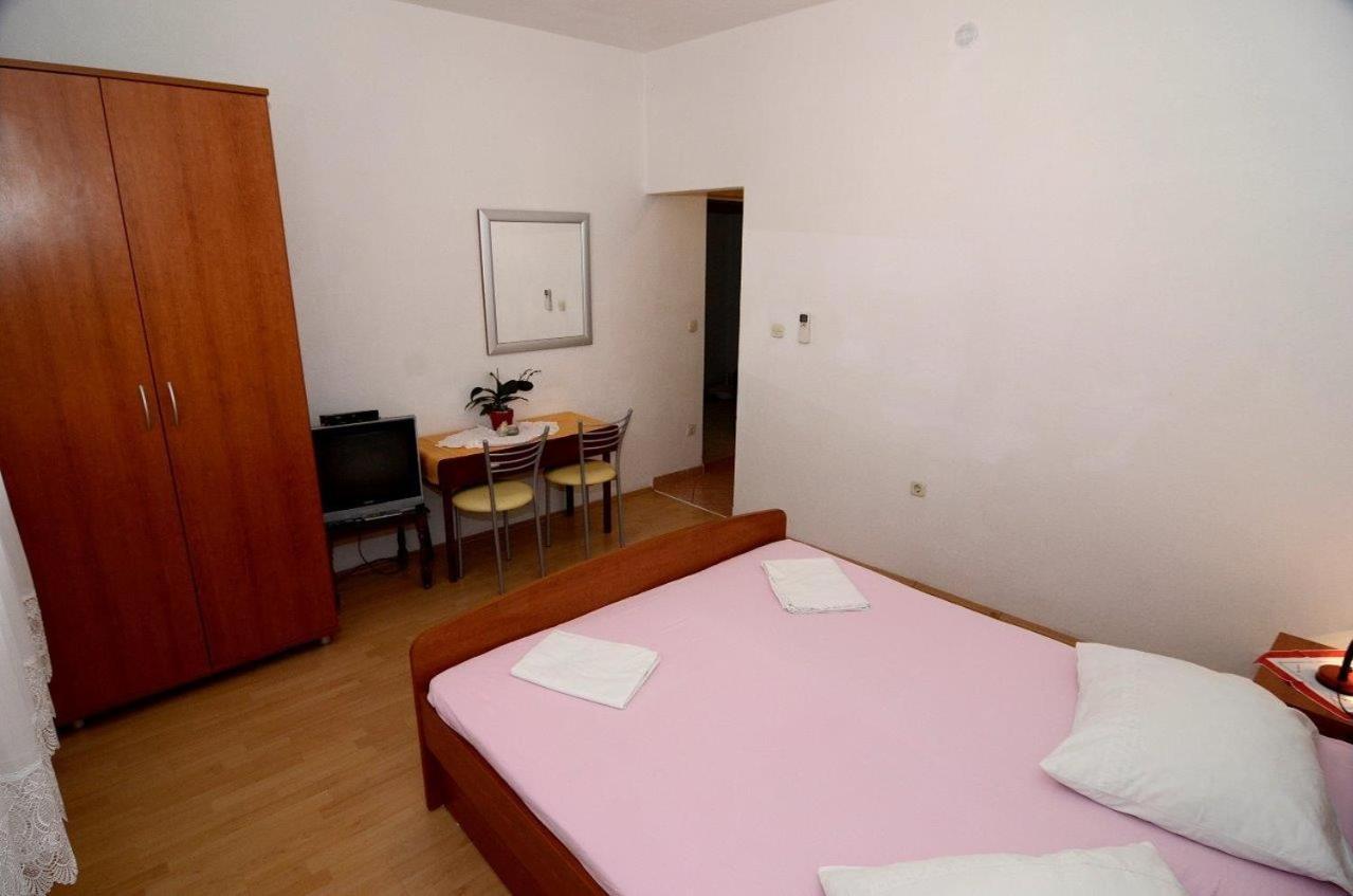 Apartments With A Parking Space Makarska - 12211 Oda fotoğraf