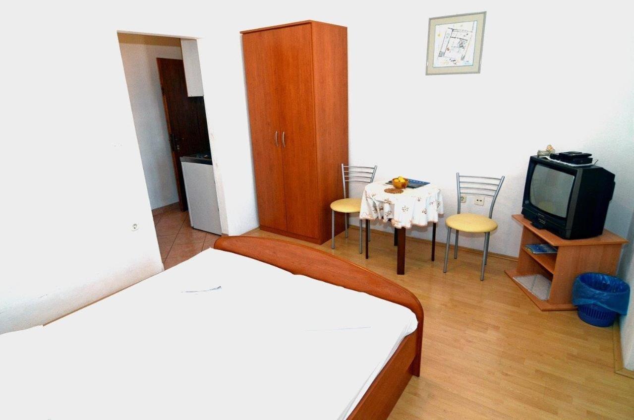 Apartments With A Parking Space Makarska - 12211 Oda fotoğraf